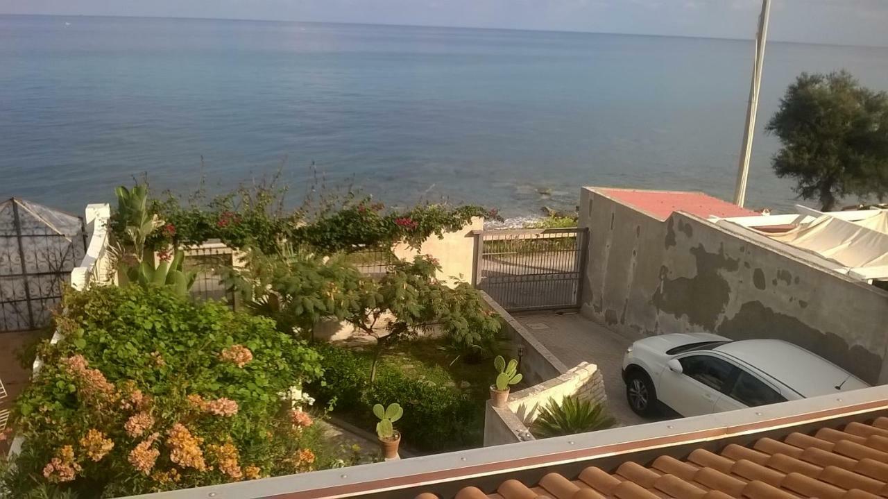 Domus Austri Villa Messina Exterior foto